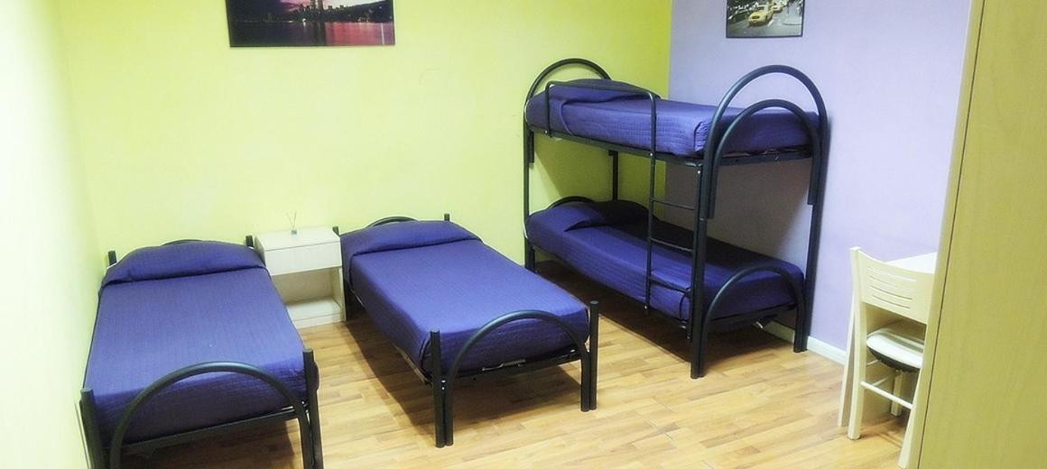 Bett im gemischten 6-Bett-Schlafsaal