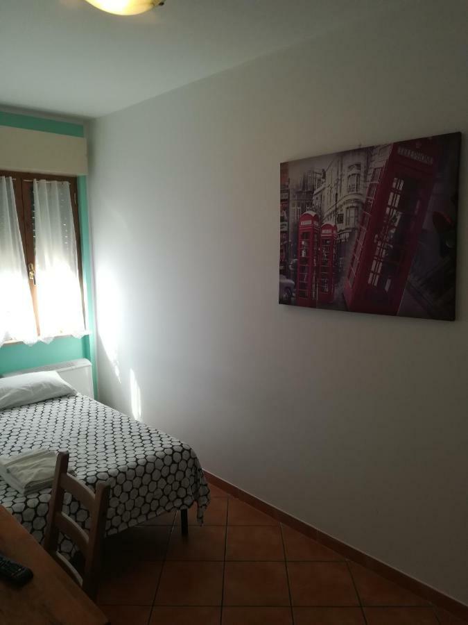 Camera Singola con Bagno Privato